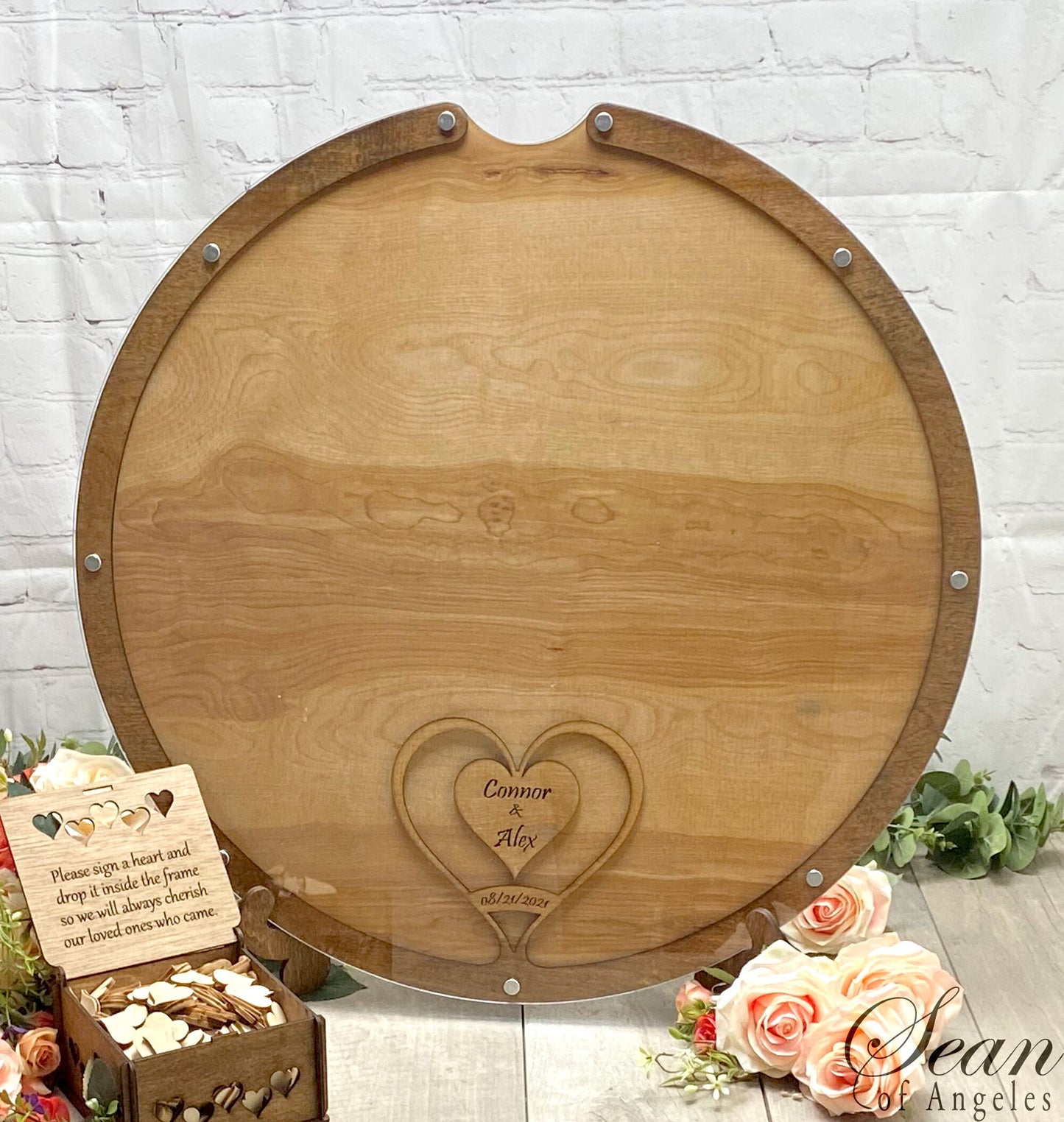 Circle with Hearts Guest Book